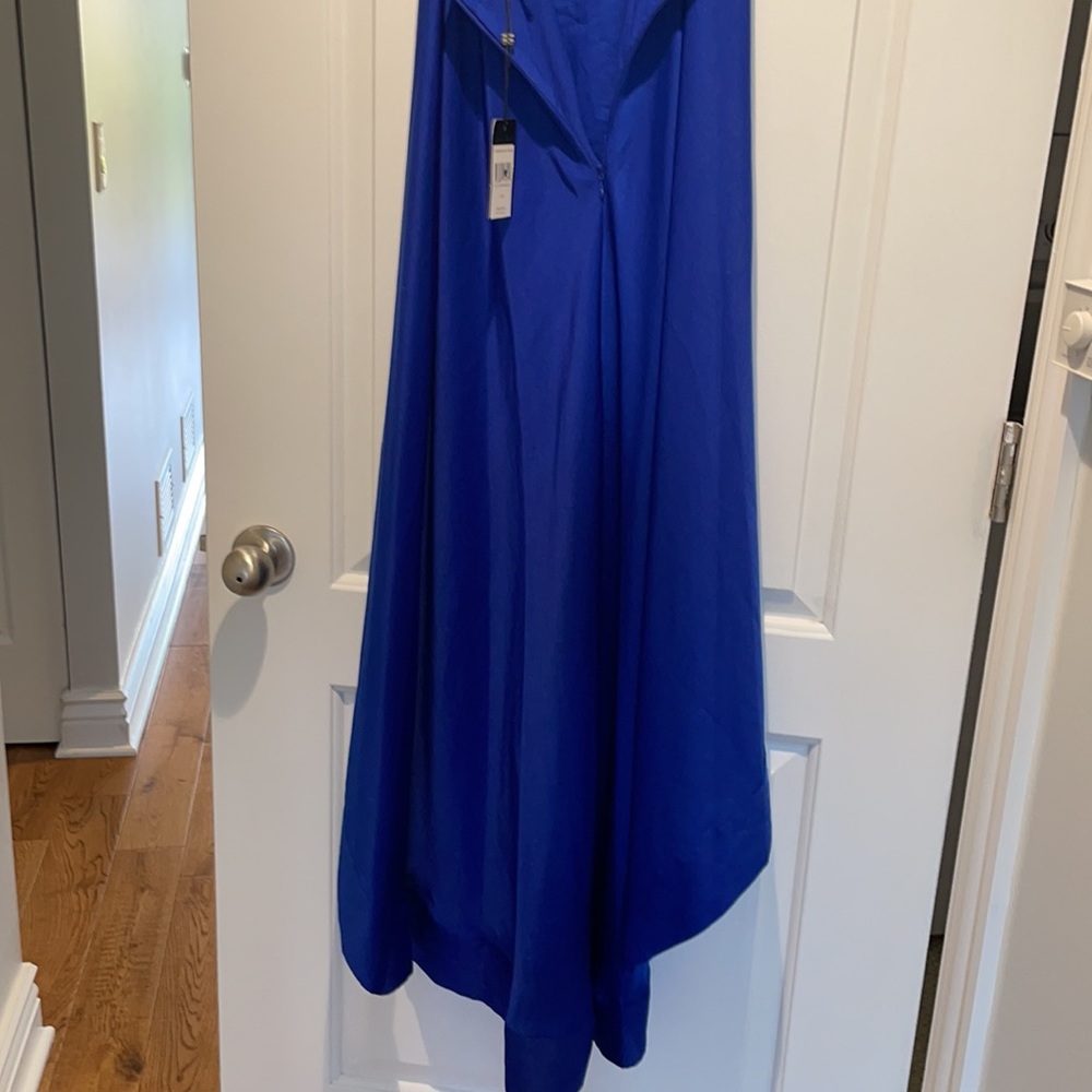 Dress - Picture 9 of 9